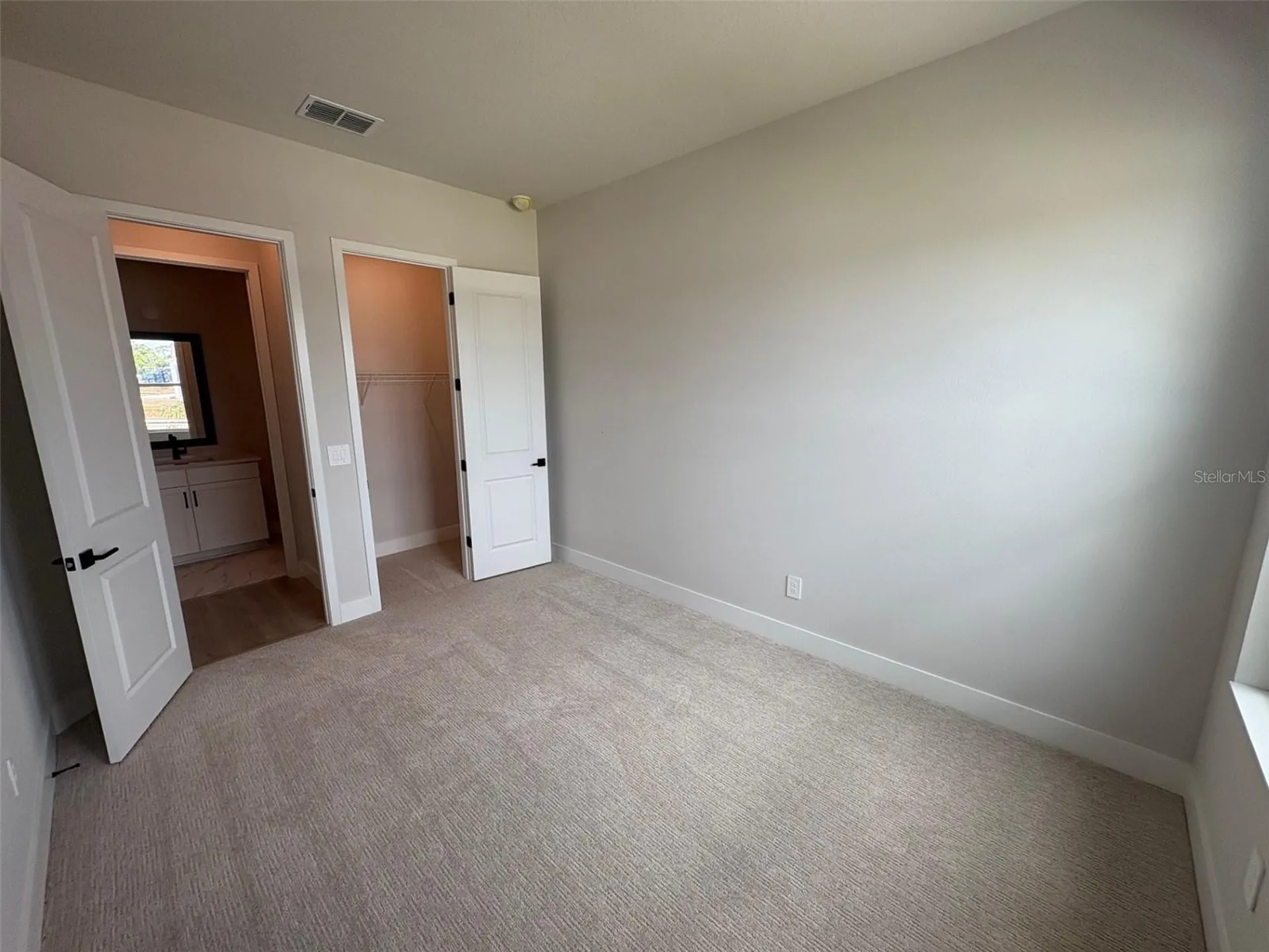 7245 Meadowshade Court Sarasota FL 34241