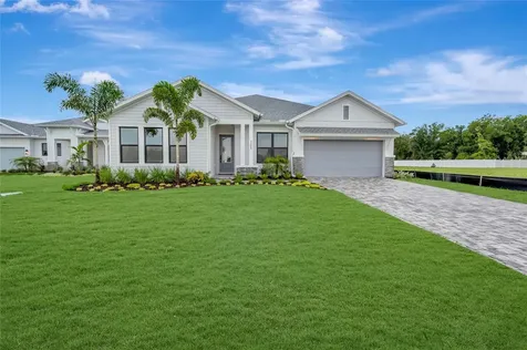 7245 Meadowshade Court Sarasota FL 34241