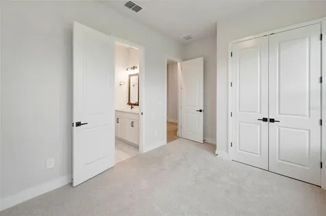7245 Meadowshade Court Sarasota FL 34241