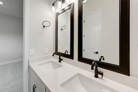 7245 Meadowshade Court Sarasota FL 34241