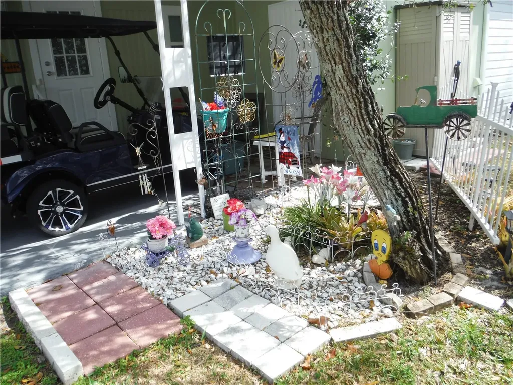124 Juniperus Drive Safety Harbor FL 34695