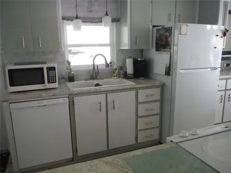 124 Juniperus Drive Safety Harbor FL 34695