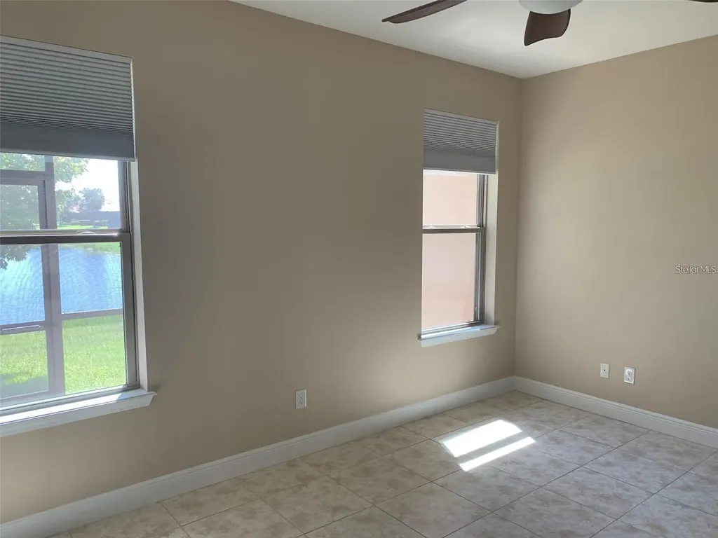 5409 Sunset Falls Drive Apollo Beach FL 33572
