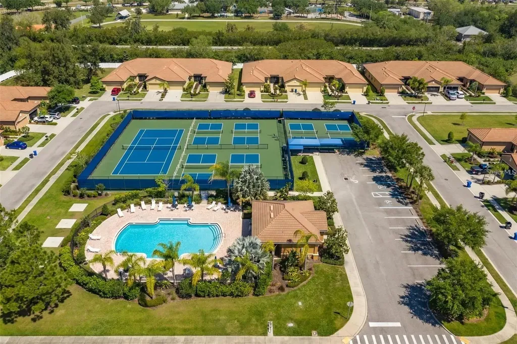 5409 Sunset Falls Drive Apollo Beach FL 33572