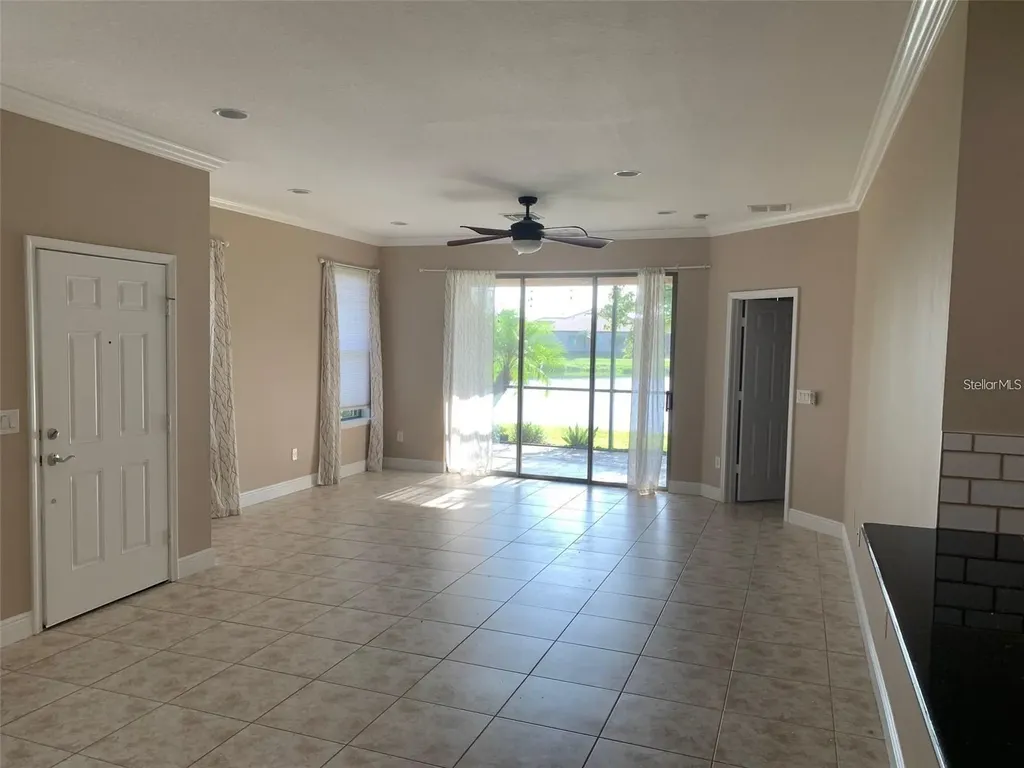 5409 Sunset Falls Drive Apollo Beach FL 33572