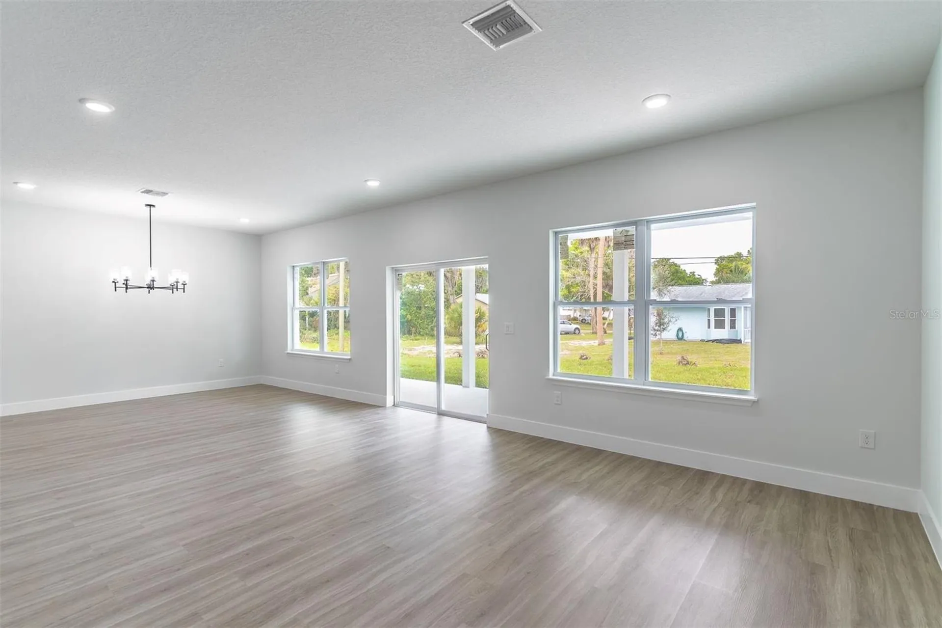 983 Pace Drive NW Palm Bay FL 32907