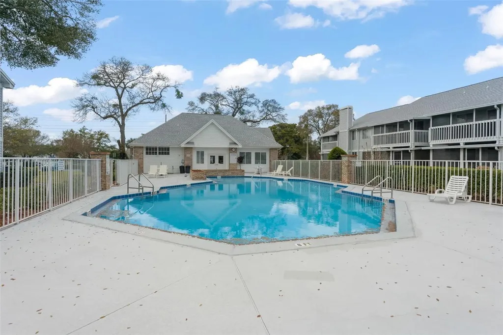 5300 Dover Village Lane Orlando FL 32812