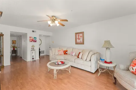 5300 Dover Village Lane Orlando FL 32812