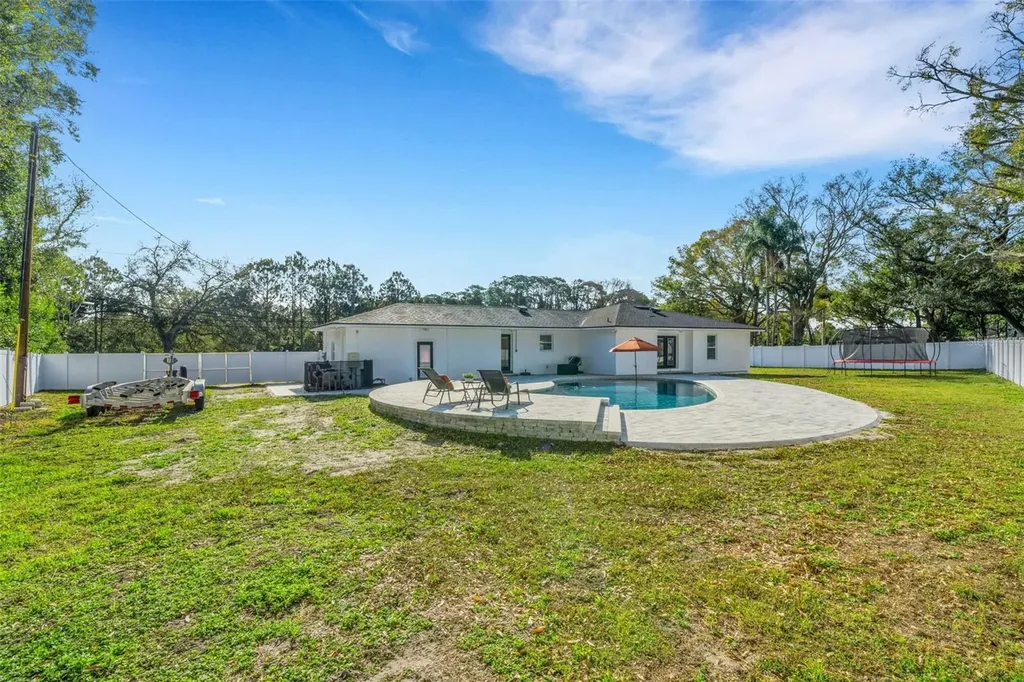 10016 Ridge Road Seminole FL 33772