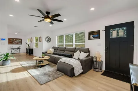 10016 Ridge Road Seminole FL 33772