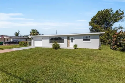3285 Port Charlotte Boulevard Port Charlotte FL 33952