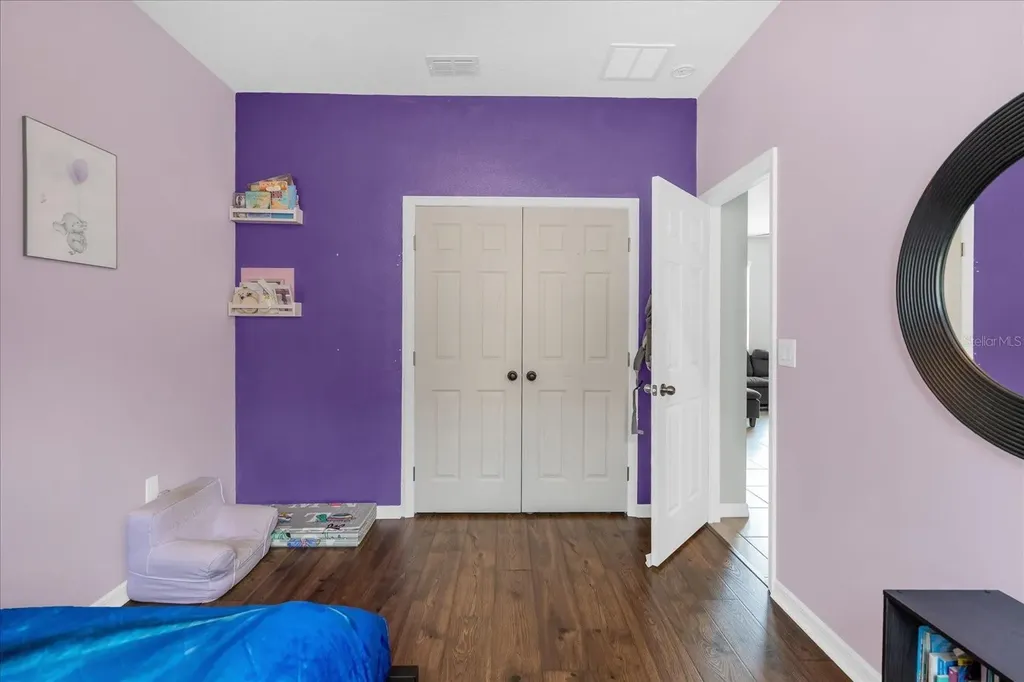 2401 Avian Loop Kissimmee FL 34741