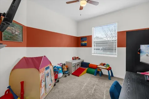 2401 Avian Loop Kissimmee FL 34741