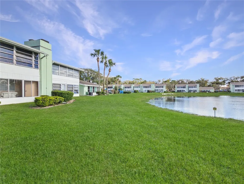 527 Midway Drive Ocala FL 34472