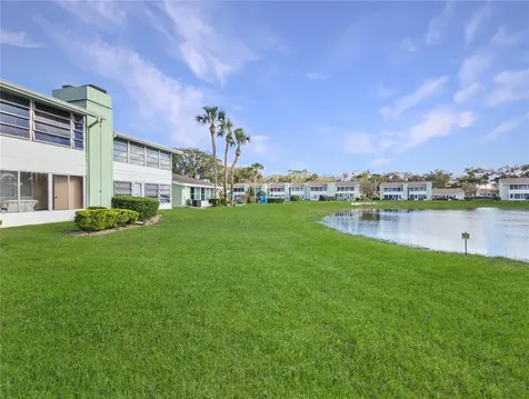 527 Midway Drive Ocala FL 34472