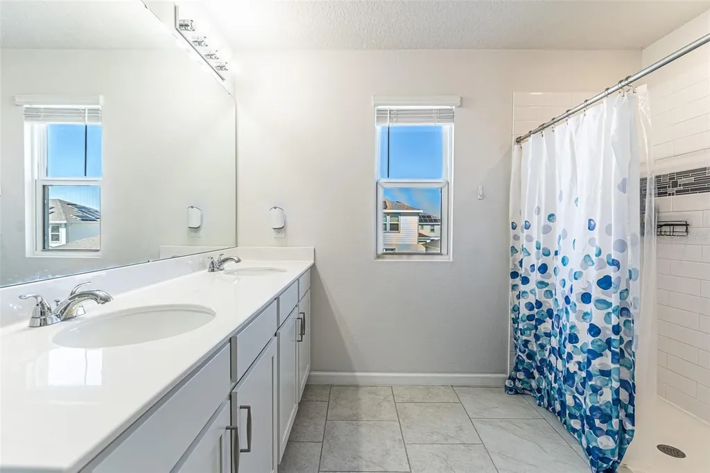 1123 Sugarwood Street Davenport FL 33837