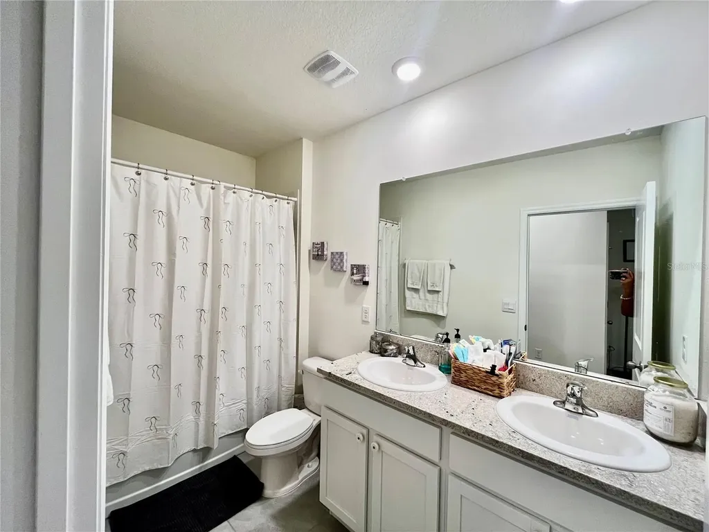 17032 Oval Rum Drive Wimauma FL 33598