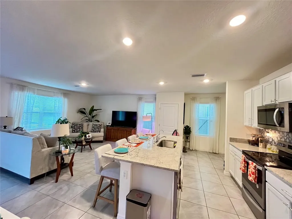 17032 Oval Rum Drive Wimauma FL 33598