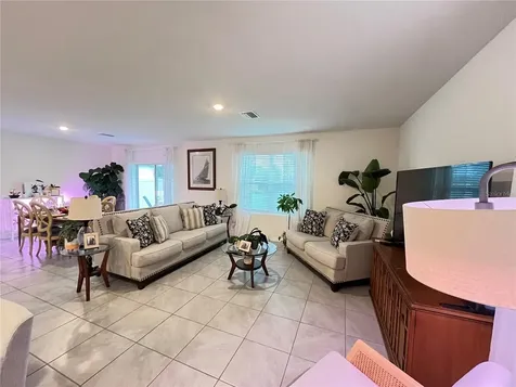 17032 Oval Rum Drive Wimauma FL 33598