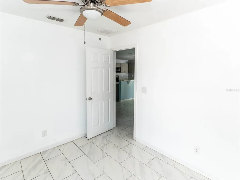 133 W Park Avenue Lake Wales FL 33853
