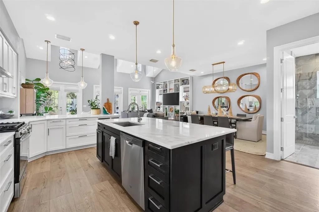 6054 Yeats Manor Drive Tampa FL 33616