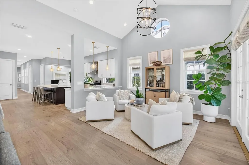 6054 Yeats Manor Drive Tampa FL 33616