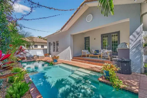 6054 Yeats Manor Drive Tampa FL 33616