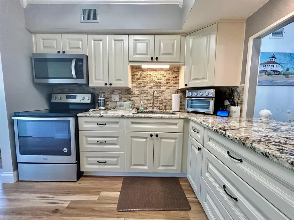 2461 Rhodesian Drive Clearwater FL 33763