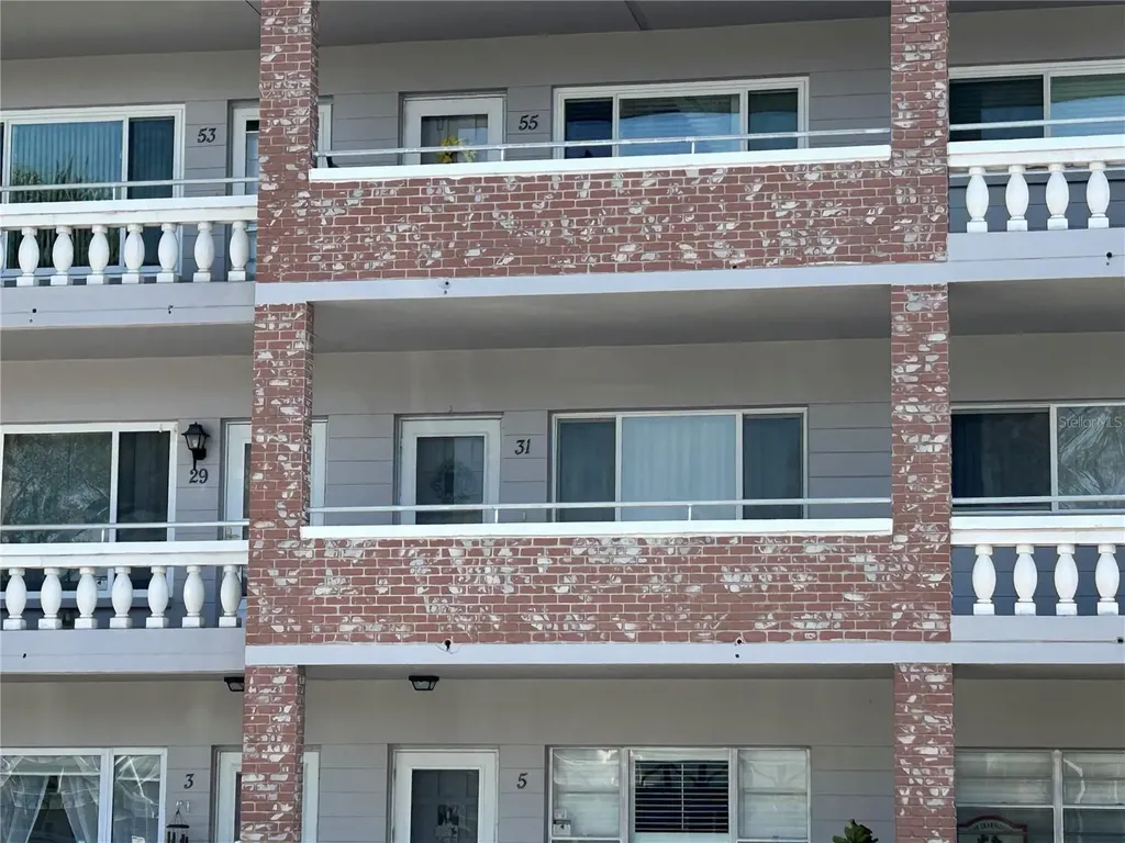 2461 Rhodesian Drive Clearwater FL 33763