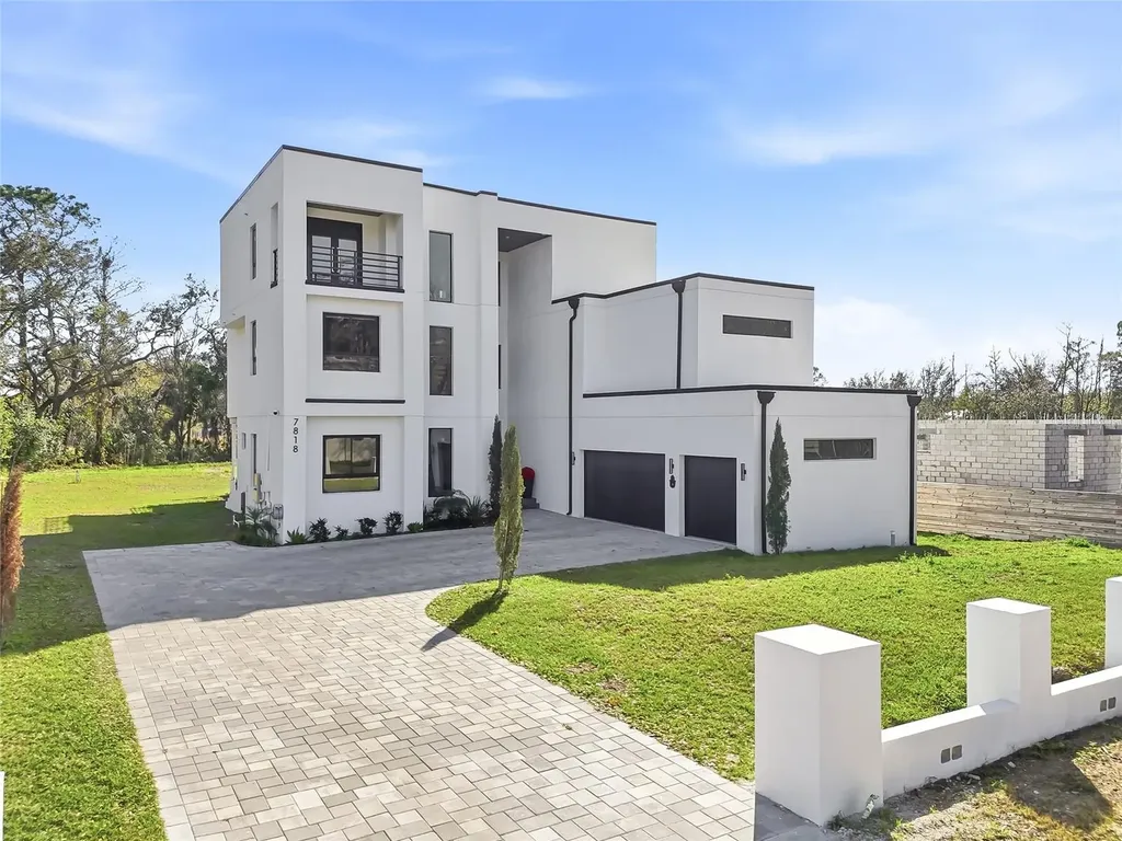 7818 N Hubert Avenue Tampa FL 33614