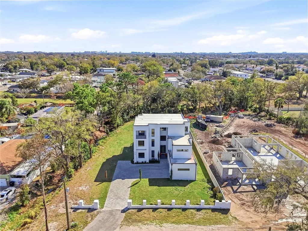 7818 N Hubert Avenue Tampa FL 33614