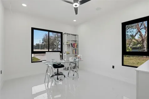 7818 N Hubert Avenue Tampa FL 33614