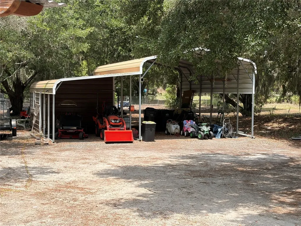 12919 S County Road 39 Lithia FL 33547
