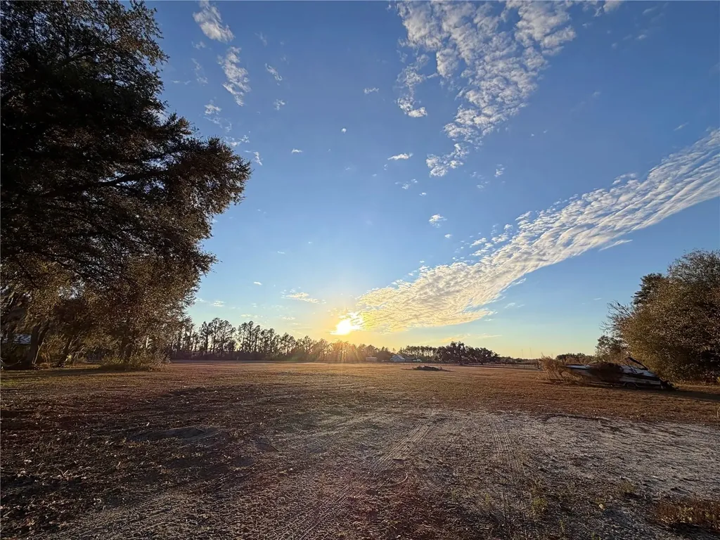 12919 S County Road 39 Lithia FL 33547