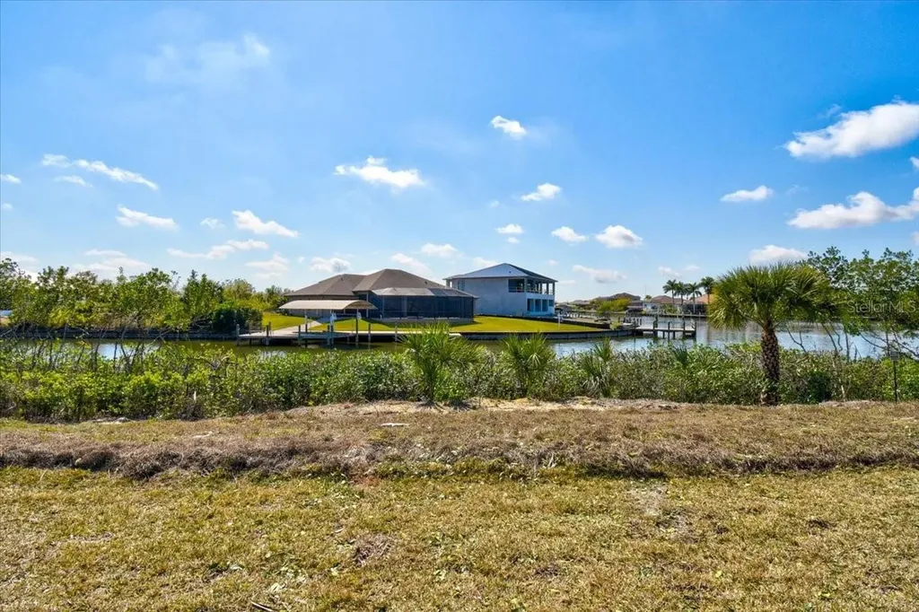 7796 Lakes Edge Lane Port Charlotte FL 33981