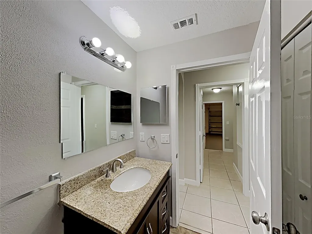 11958 Lark Song Loop Riverview FL 33579