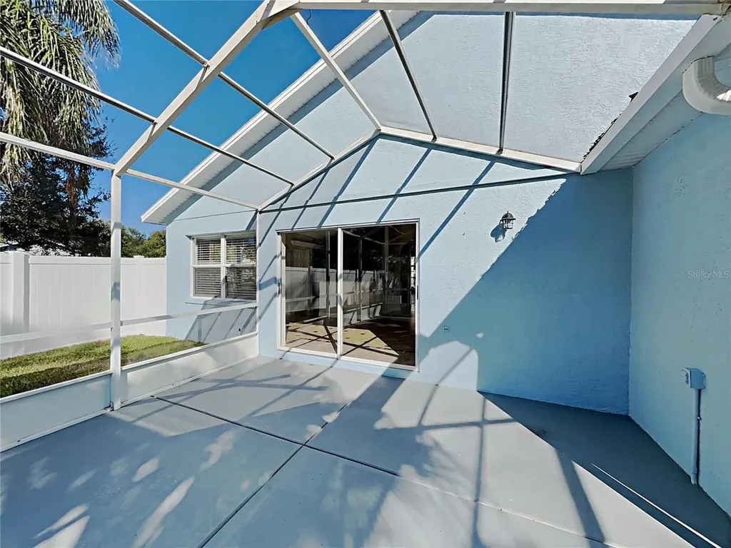 11958 Lark Song Loop Riverview FL 33579