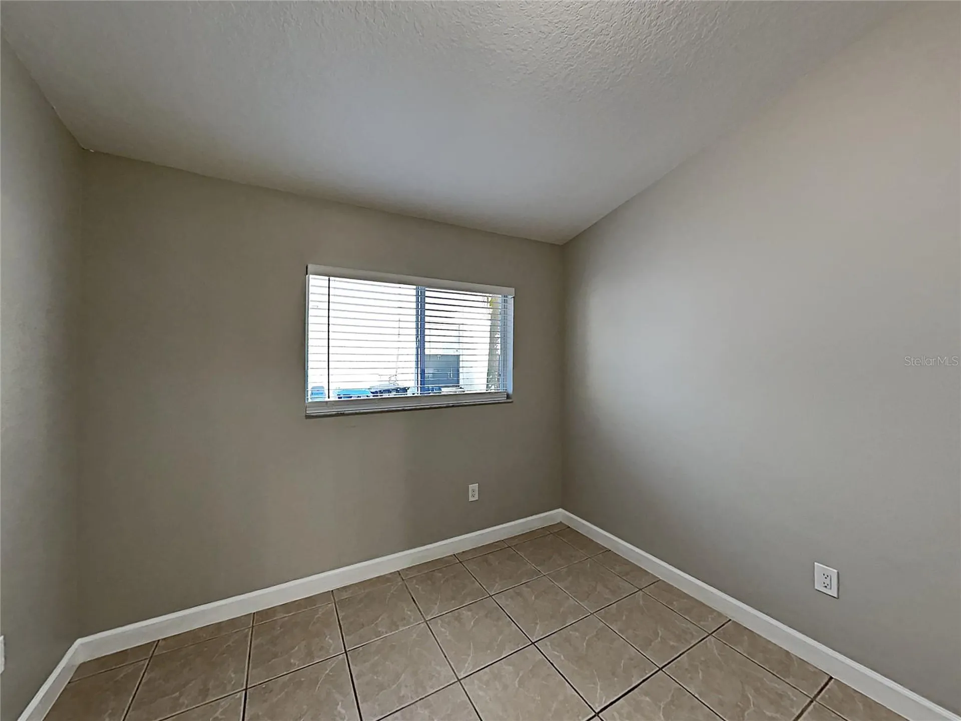 11958 Lark Song Loop Riverview FL 33579