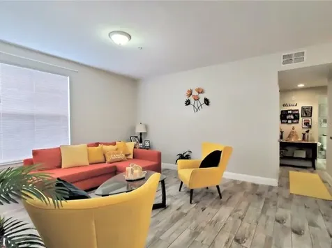 6025 Westgate Drive Orlando FL 32835