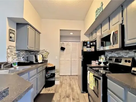6025 Westgate Drive Orlando FL 32835