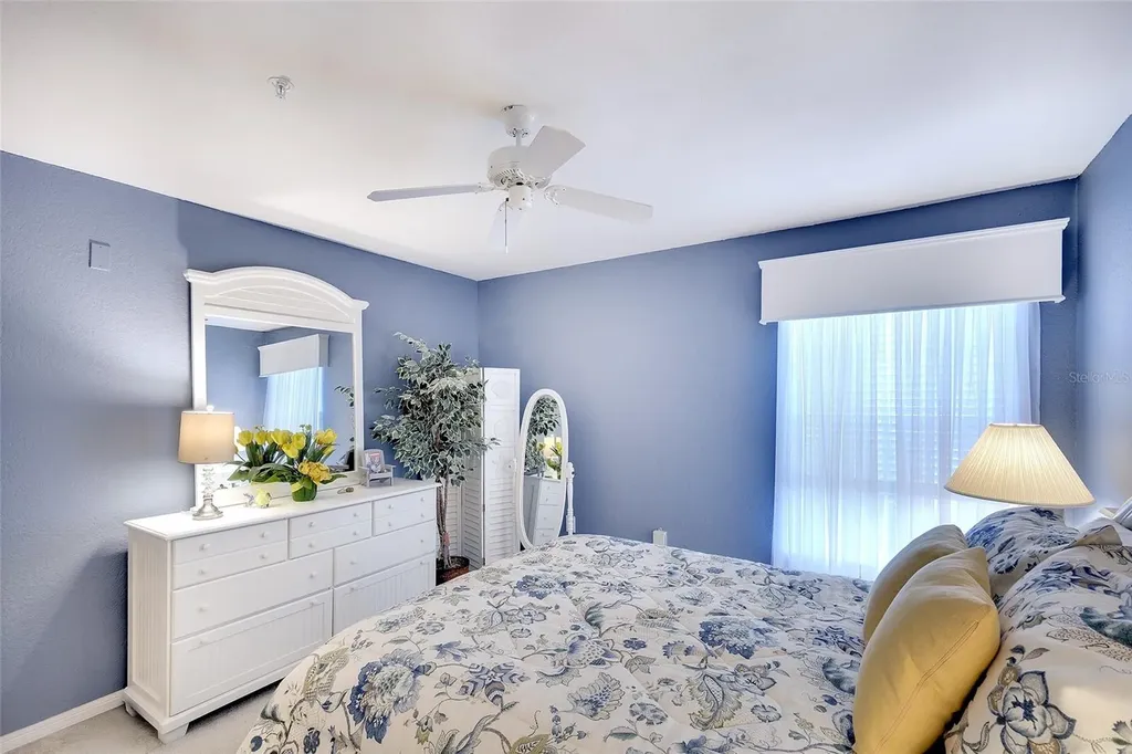 8917 Manor Loop Lakewood Ranch FL 34202