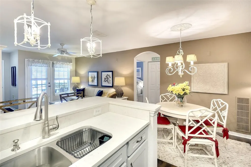 8917 Manor Loop Lakewood Ranch FL 34202