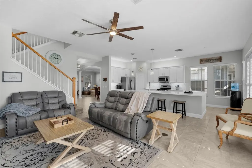 5210 Covesound Way Apollo Beach FL 33572