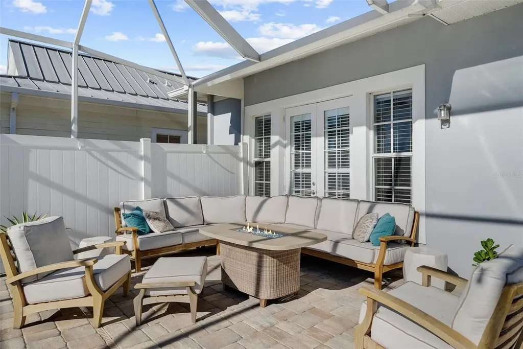 5210 Covesound Way Apollo Beach FL 33572