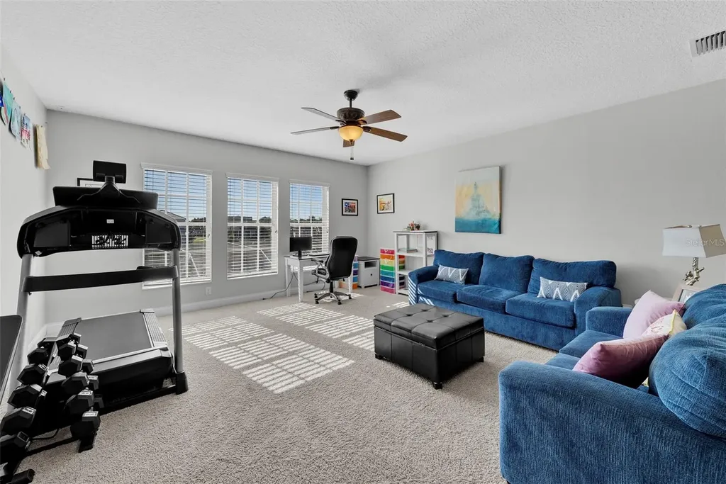 5210 Covesound Way Apollo Beach FL 33572
