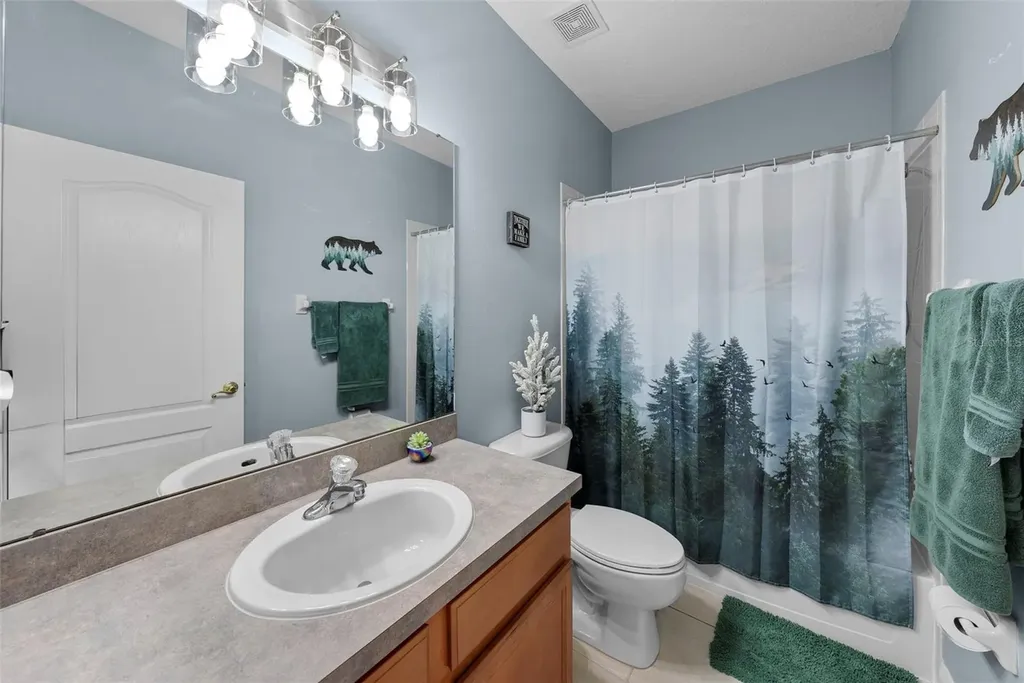 5210 Covesound Way Apollo Beach FL 33572
