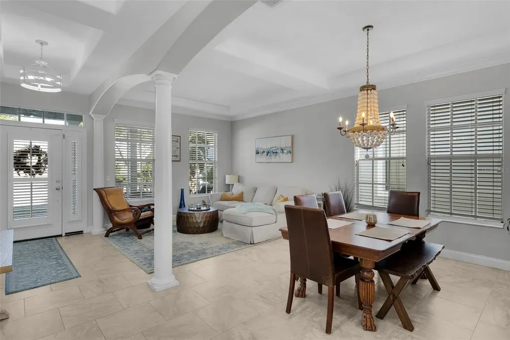 5210 Covesound Way Apollo Beach FL 33572