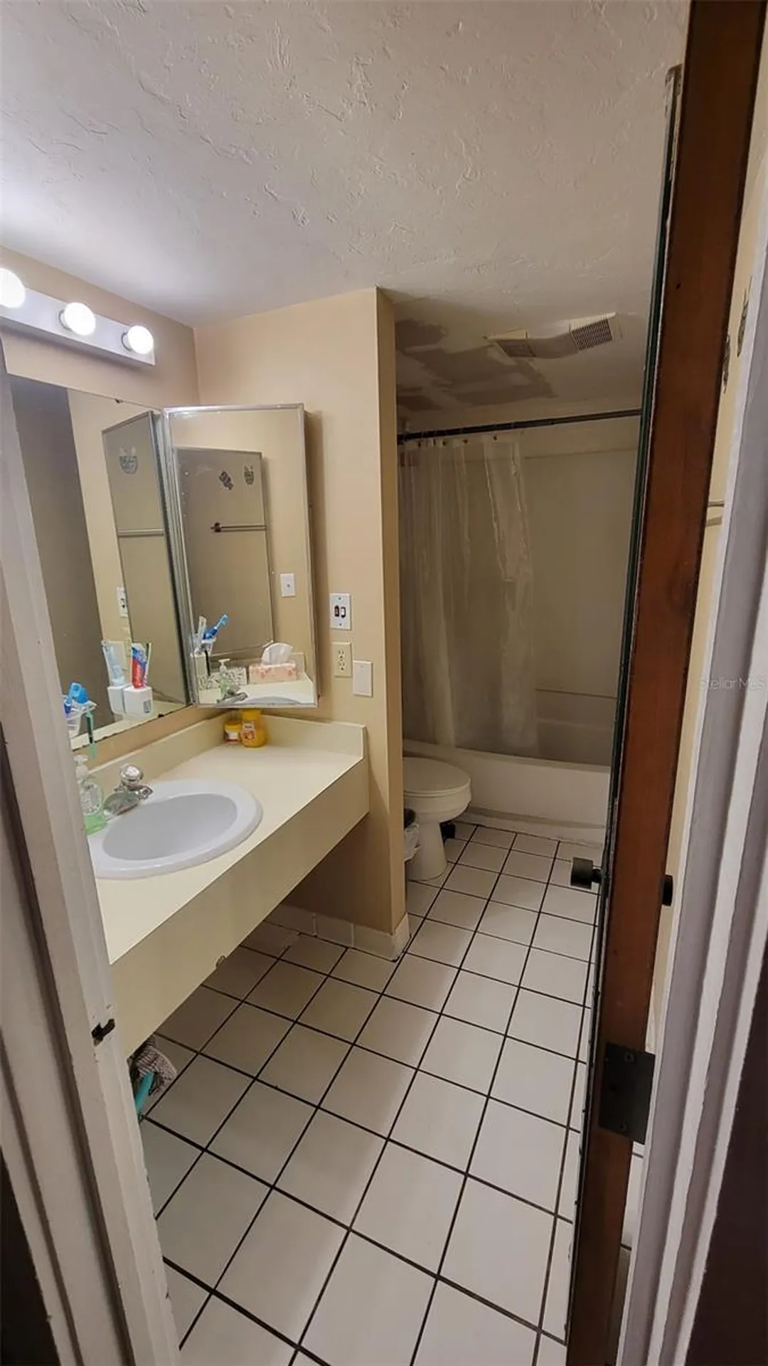 193 Palm View Court Haines City FL 33844