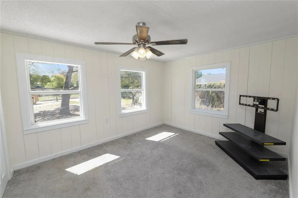 961 Drexel Avenue NE Winter Haven FL 33881