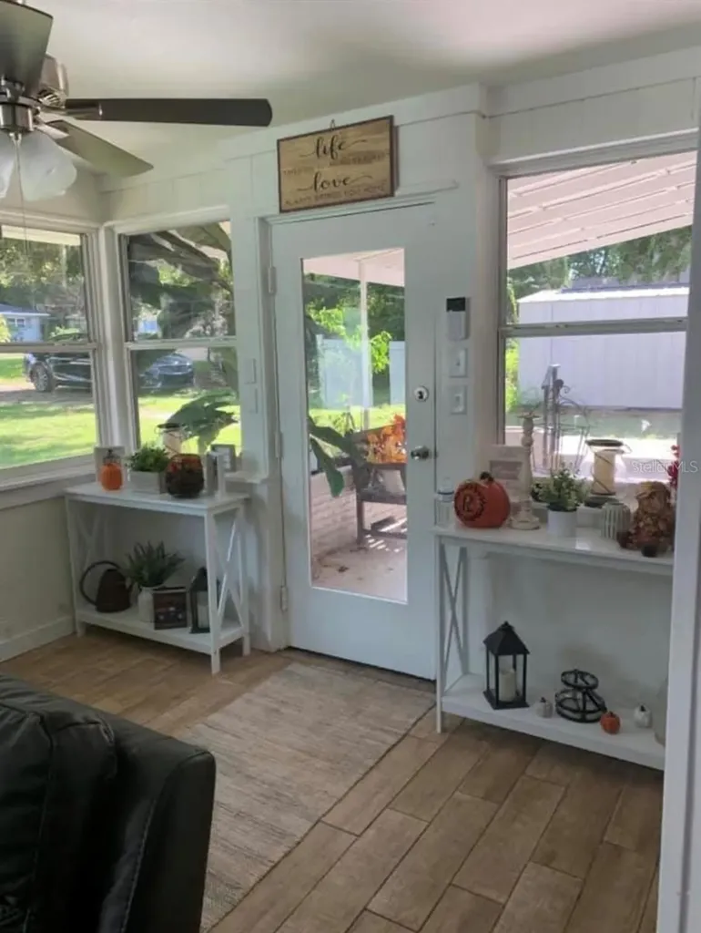 961 Drexel Avenue NE Winter Haven FL 33881